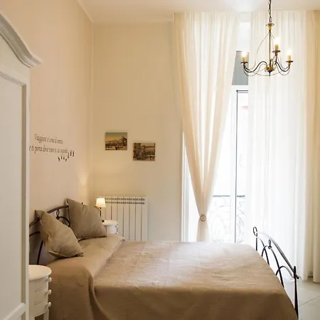 B&B La Rosa Dei Venti Naples Exterior photo